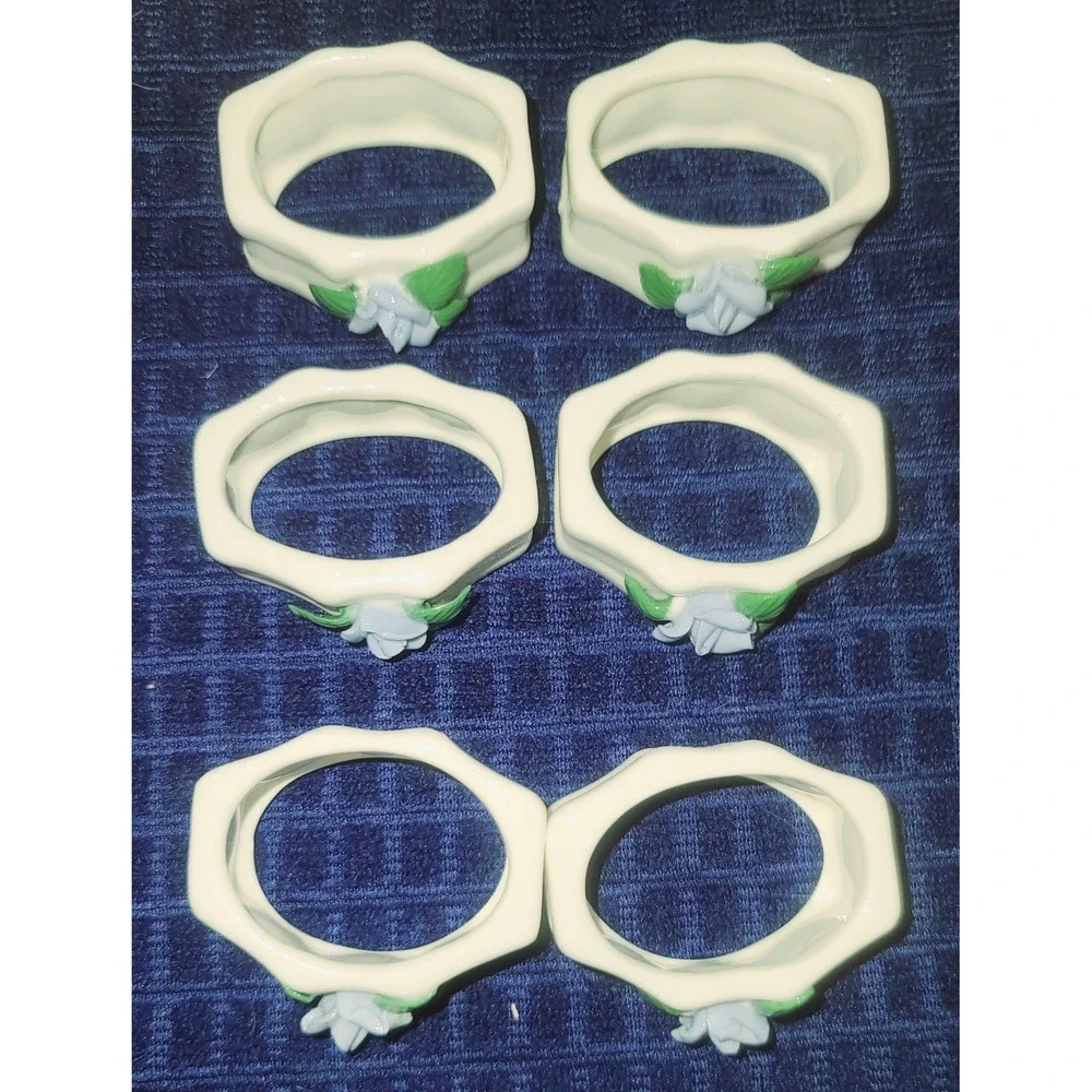 Set of 6 Vintage Porcelain Napkin Rings 3D Blue Rosettes‎ Floral Cream Hexagon